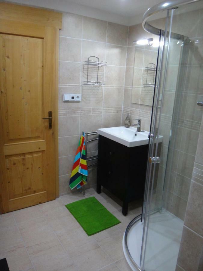 Apartman Na Zlatniku Zlata Olesnice  Buitenkant foto